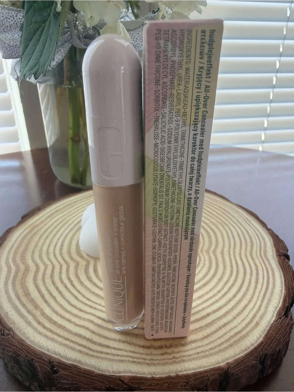Clinique Even Better All-Over Concealer + Eraser — Light Beige